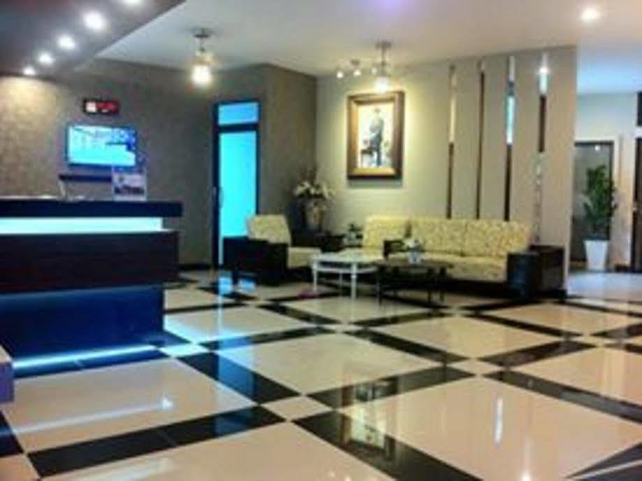 Romyen Garden Place Апарт-отель 4*